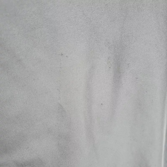 🛑 SALE PENDING... Volcom Long Sleeve Swim Top - Picture 6 of 8